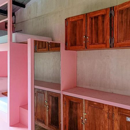 Albergue Lexias El Nido Exterior foto