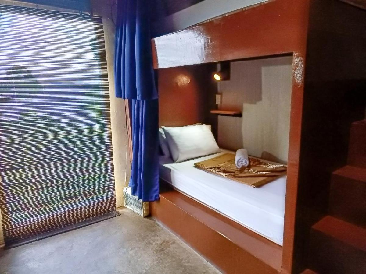 Albergue Lexias El Nido Exterior foto