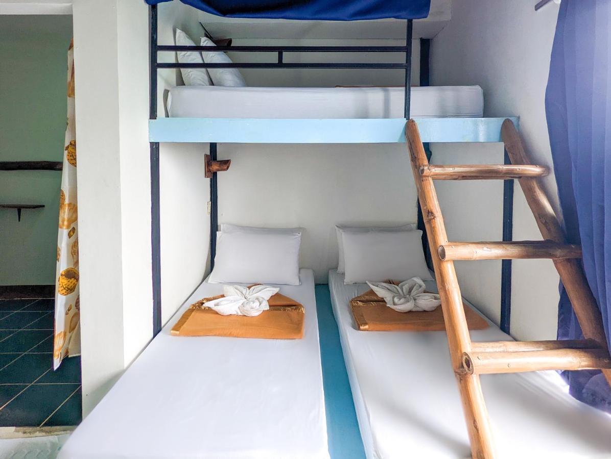 Albergue Lexias El Nido Exterior foto